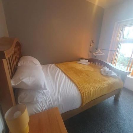 Villa Guardian View Abertillery Esterno foto